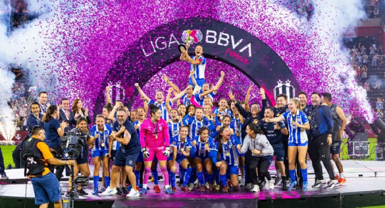 Rayadas vence al América y se coronan en dramática final que se fue a penaltis