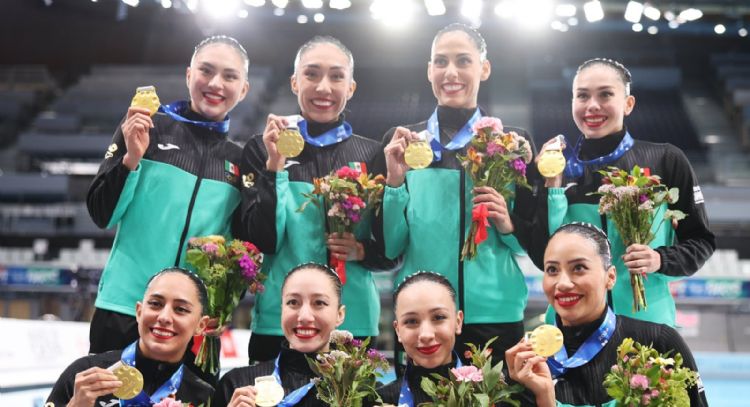 Equipo de mexicano de natación artística gana oro en la Copa del Mundo