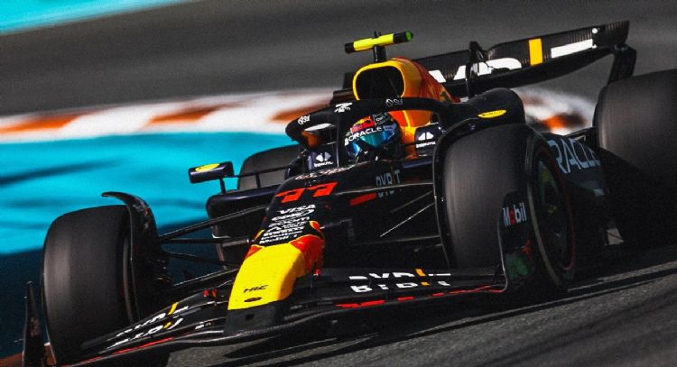 Checo Pérez termina en cuarto lugar en el Gran Premio de Miami