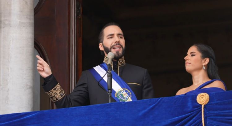 Congreso de El Salvador aprueba la reelección indefinida de Nayib Bukele