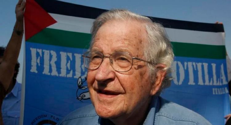 Reportes de muerte de Noam Chomsky son “falsos”: esposa del famoso lingüista