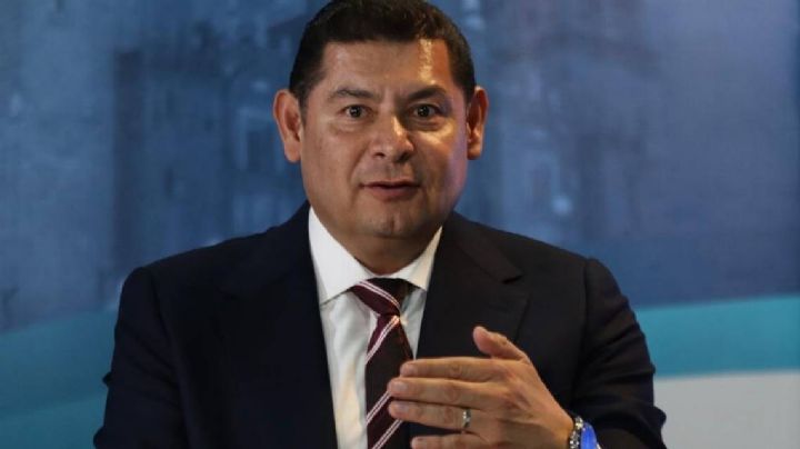 Reportero denuncia despido tras advertencia de integrante del equipo de Alejandro Armenta