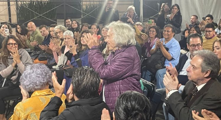 “No ha habido nada en cultura, o muy poco”: Poniatowska en presentación de su documental