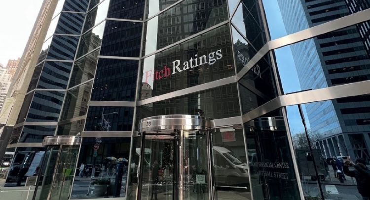Fitch Ratings prevé "continuidad" económica en México con nuevo gobierno pero alerta de más déficit