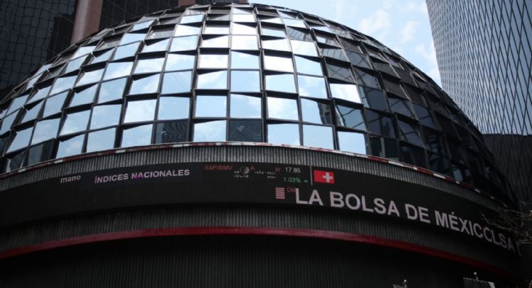 El peso y la bolsa recuperan terreno tras lunes dramático