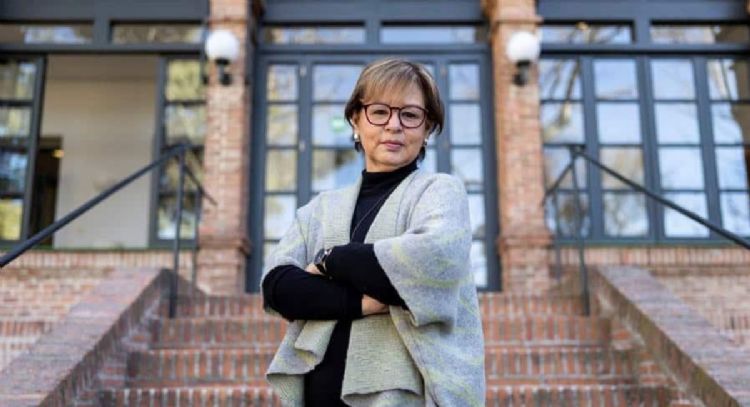 La colombiana Piedad Bonnett, Premio Reina Sofía de Poesía Iberoamericana
