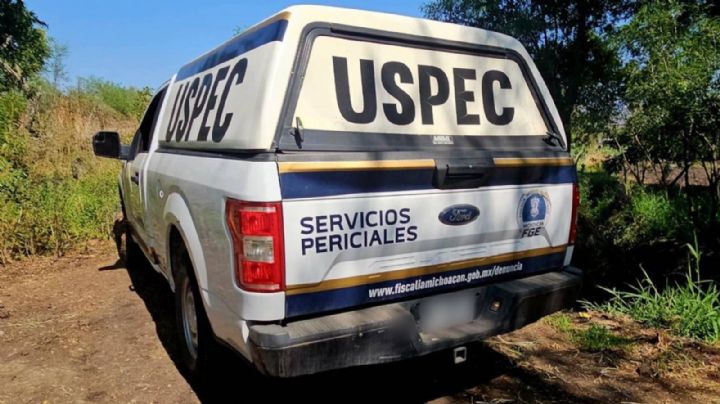 Hallan cinco cuerpos calcinados en una barranca, en Aquila