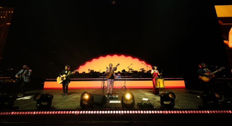 Los Bunkers, rock chileno en el Palacio de los Deportes