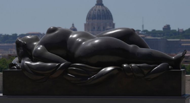 Roma recuerda al fallecido artista colombiano Botero con una exposición de esculturas al aire libre