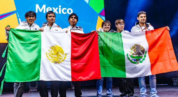 Así fue la recepción de los medallistas de la 65 Olimpiada Internacional de Matemáticas