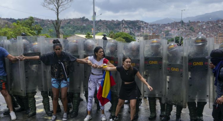 Venezuela confirma excarcelación de casi un centenar de presos detenidos tras las elecciones de 2024