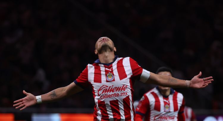 “Chicharito” lanza contundente mensaje tras abucheos de la afición del Guadalajara