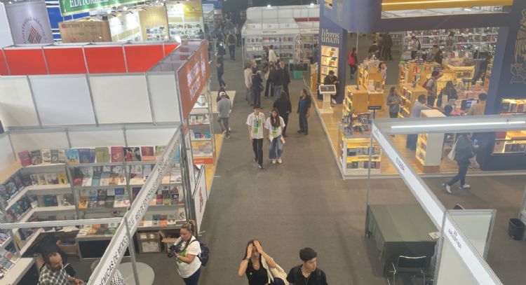Inauguran 6º Filuni con la entrega de Trayectoria Editorial Universitaria