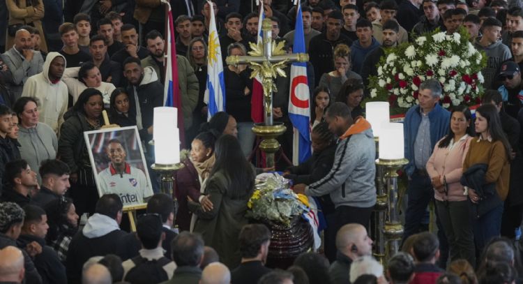 El uruguayo Juan Izquierdo fue papá una semana antes de morir; así fue su emotiva despedida (Videos)