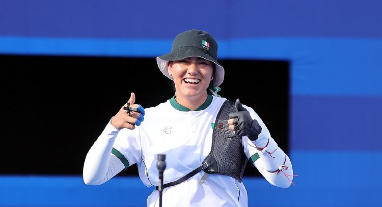 Alejandra Valencia avanza a cuartos de final de tiro con arco en París 2024