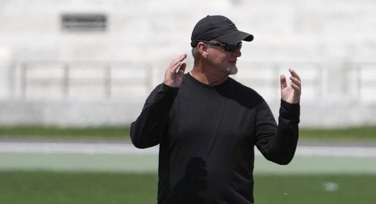 Expulsan de París 2024 a entrenador de medallistas olímpicos por conducta sexual inapropiada
