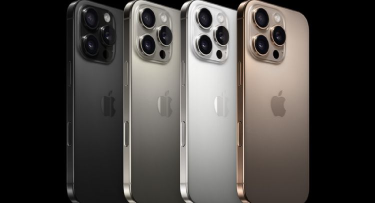 Apple estudia trasladar a India el ensamblaje de los iPhone que vende en EU, según Financial Times