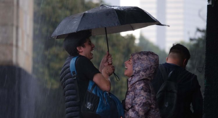 Frente frío 41 llega este viernes con lluvias muy fuertes, granizo y posibles tornados