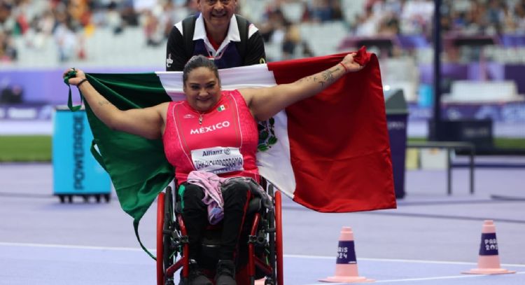 Gloria Zarza gana el primer oro de México en Paralímpicos de París