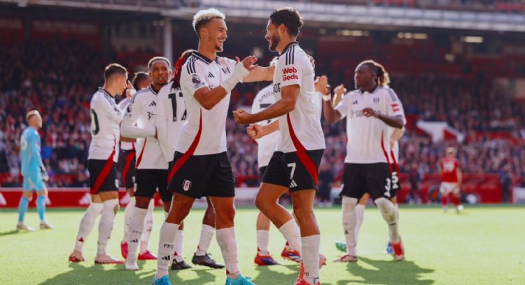 Raúl Jiménez anota su gol 50 en Premier League (Video)