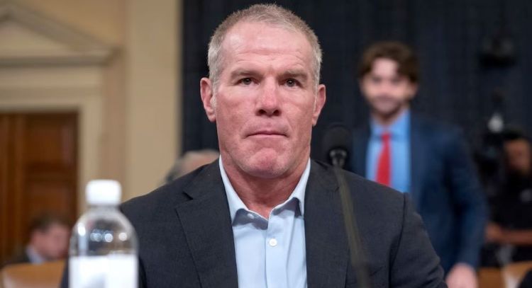 Brett Favre, exjugador de la NFL, revela que padece Parkinson