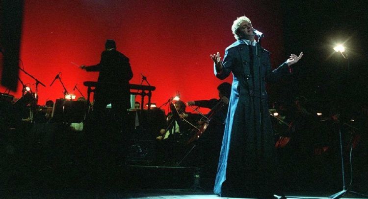 Gustavo Cerati: del rock a la música clásica (Video)