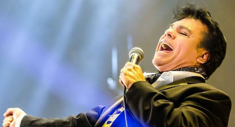 Concierto de Juan Gabriel en Bellas Artes se proyectará en el Zócalo