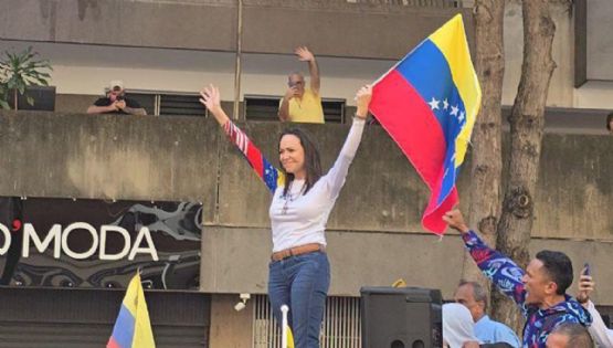 María Corina Machado anuncia que llegó "la hora de la libertad" para Venezuela