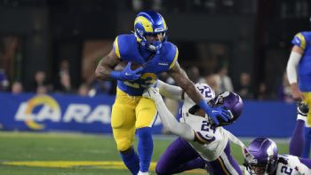 Los Rams aplastan 27-9 a los Vikings en partido de comodines disputado en Arizona