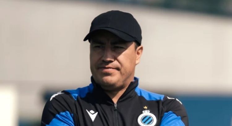 Renuncia de Efraín Juárez es "irrevocable"; hubo problemas por los fichajes