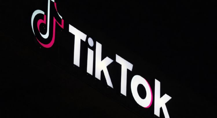 Meta, X y Bluesky buscan sustituir a TikTok con novedades en edición y visualización de videos