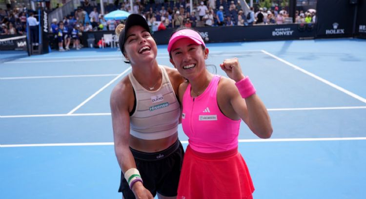 Renata Zarazúa avanza a cuartos de final en dobles femenil del Abierto de Australia