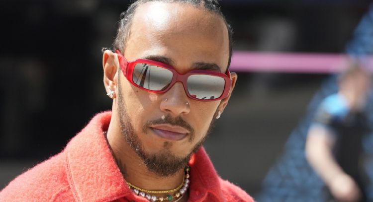 Lewis Hamilton llega a Maranello para su primer día en Ferrari