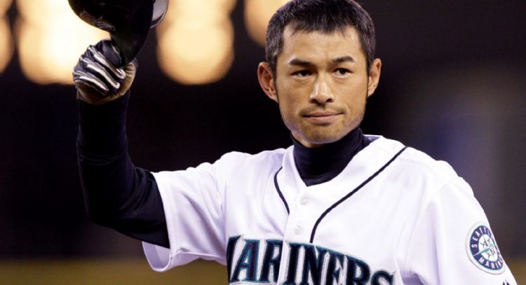 Ichiro Suzuki, primer japonés en el Salón de la Fama. Sabathia y Wagner le acompañan