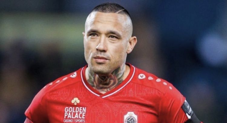 Arrestan al futbolista Radja Nainggolan en investigación por tráfico de cocaína