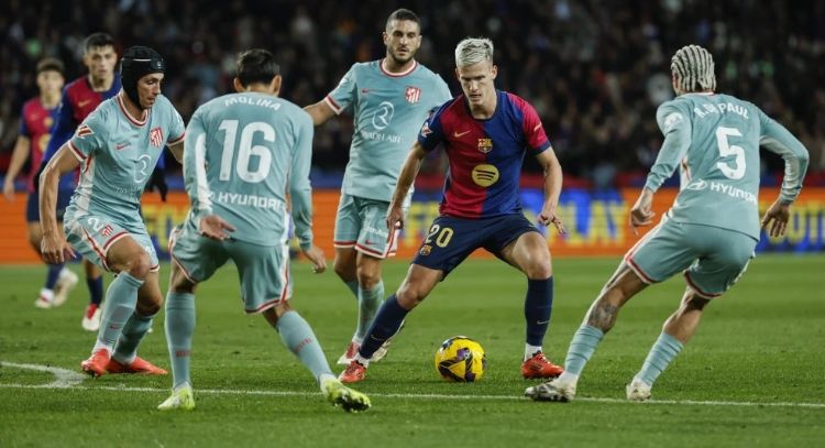 La Liga española vuelve a denegar la solicitud del Barcelona para inscribir a Olmo