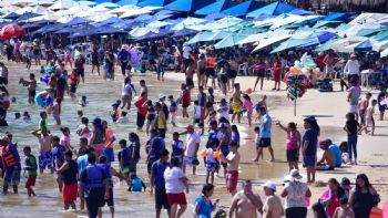Turismo internacional en México aumentó 10.1% en marzo de 2025