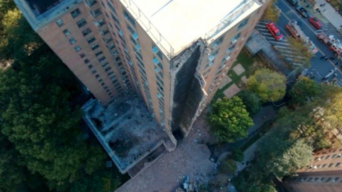 Se derrumba parte de un edificio de departamentos en Nueva York