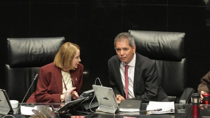 Secretario de Hacienda defiende el trabajo de aduanas pese al huachicol fiscal