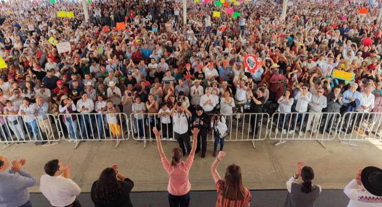 Acarreo masivo y movilización oficial marcan cierre de la gira nacional de Sheinbaum en Morelos
