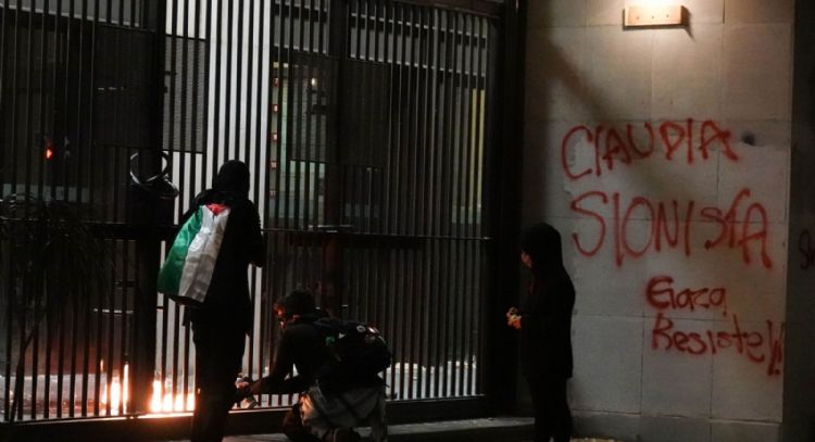 Protestan en la CDMX por asalto de Israel a la flotilla que se dirigía a la Franja de Gaza