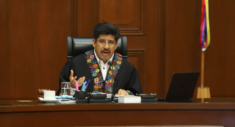 Hugo Aguilar remueve a todos los directores de Casas de la Cultura Jurídica