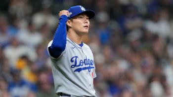 Yamamoto lanza juego de tres hits y Dodgers amplían ventaja ante Cerveceros en Serie de Campeonato