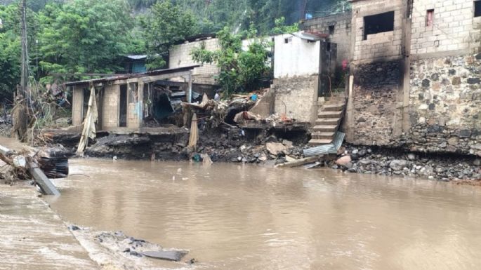 SSA brinda atención médica a damnificados por lluvias en Puebla, Veracruz e Hidalgo