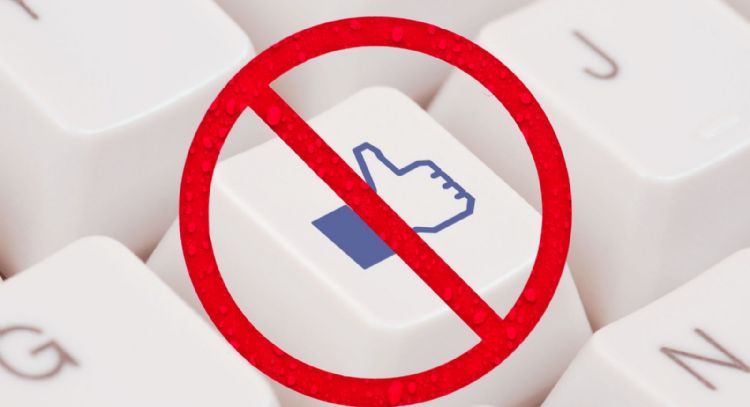 Eliminan página de Facebook que rastreaba presencia de ICE en Chicago a petición del gobierno