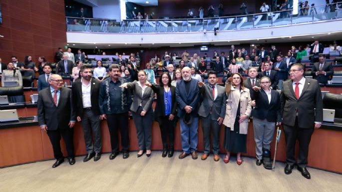 Senadores oficialistas ratifican nombramientos de la Comisión Reguladora de Telecomunicaciones