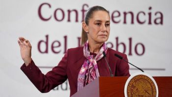 Sheinbaum adelanta acuerdo entre Hacienda y refresqueras para reducir cantidad de azúcar en bebidas