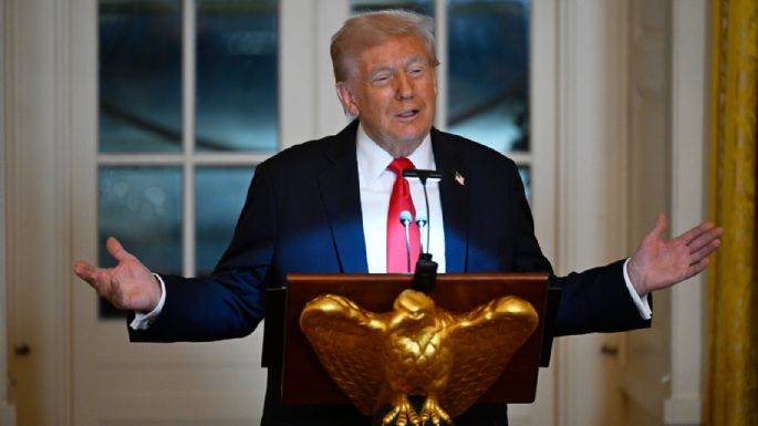 Trump mantiene una "larga" conversación con Putin en la víspera de la visita de Zelenski a EU