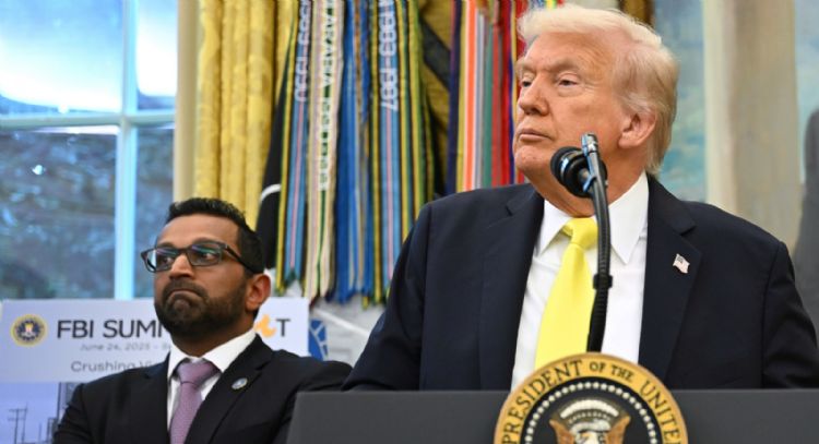 Trump advierte a Hamás: "no tendremos más opción que entrar y matarlos" si sigue violencia en Gaza