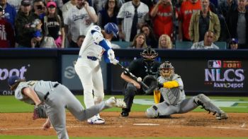 Shohei Ohtani dispara 3 jonrones y domina en la loma para colocar a Dodgers en Serie Mundial